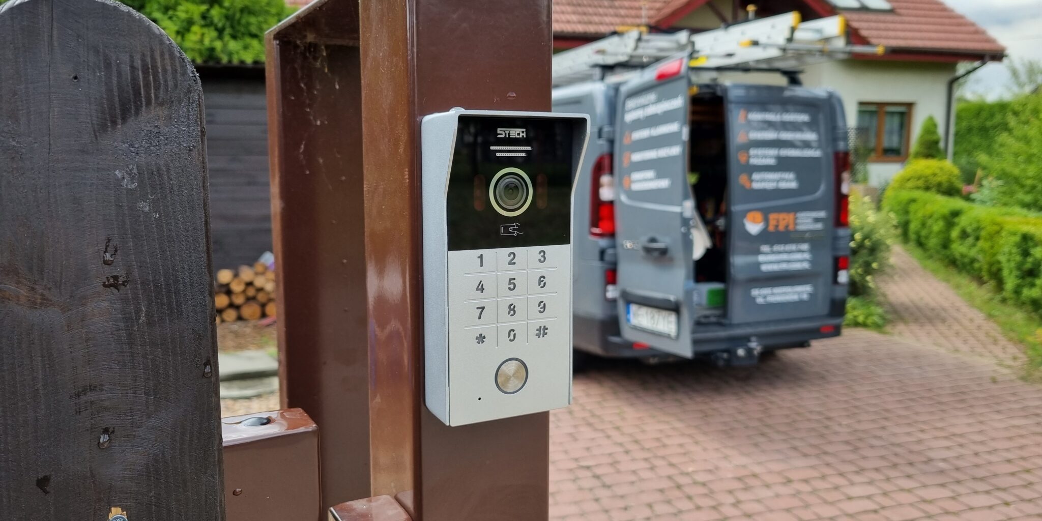 montaż i naprawa wideodomofonu Kraków montaż i naprawa wideodomofonu Kraków